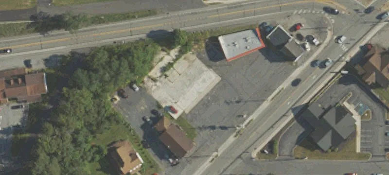 803 High St