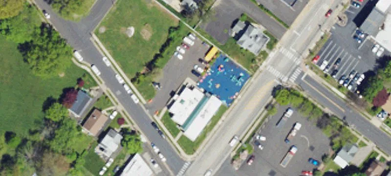 1600 Easton Rd