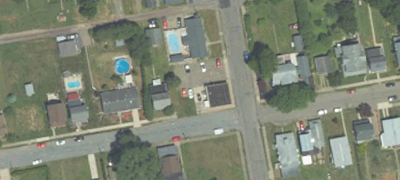 Warren St At Ferris Ave