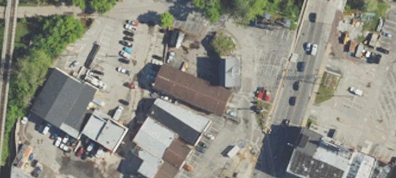 98 Dekalb St