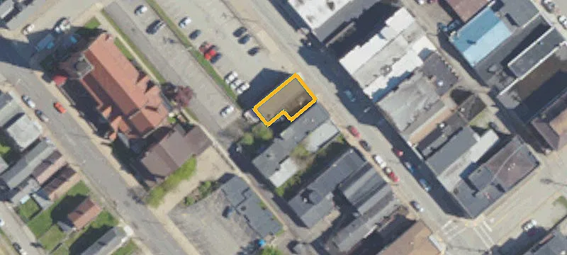621 Fallowfield Ave