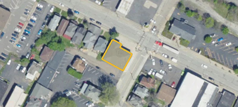 400 Main St