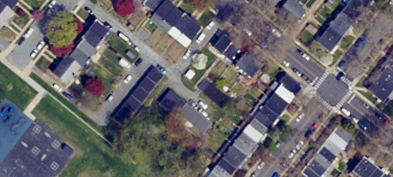 915 Un St