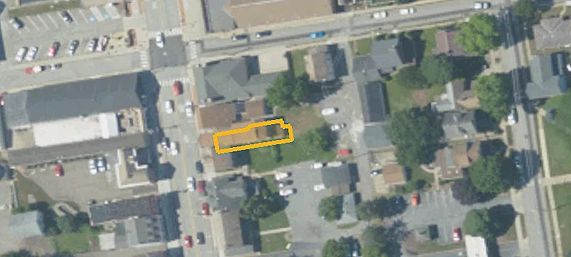 210 212th S Main St