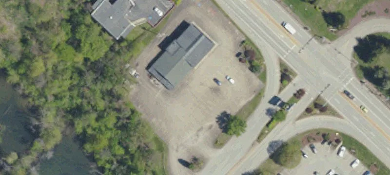 525 Main St