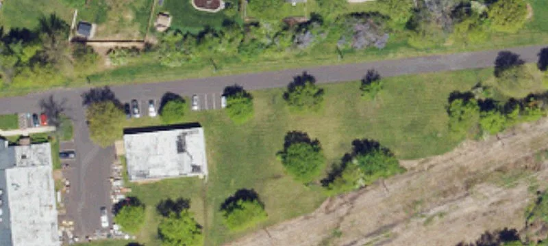 998 Easton Rd