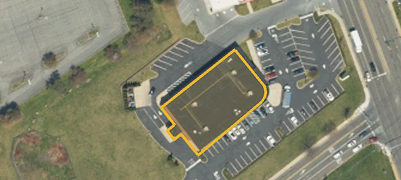 2126 Macarthur Rd
