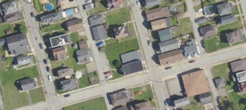 464 Ctr Ave