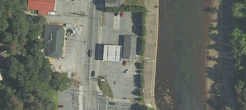977 Franklin St