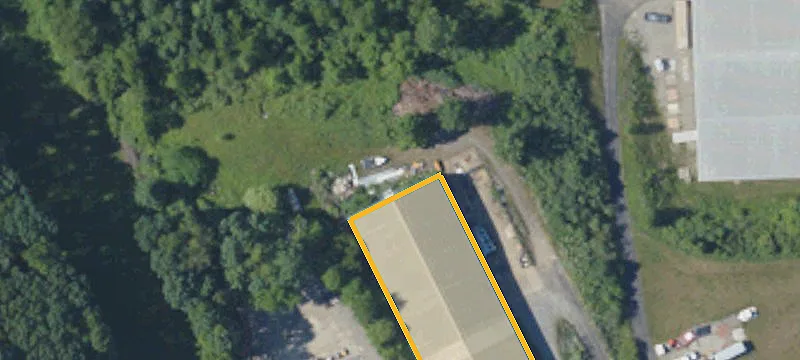 16 Frontier Dr