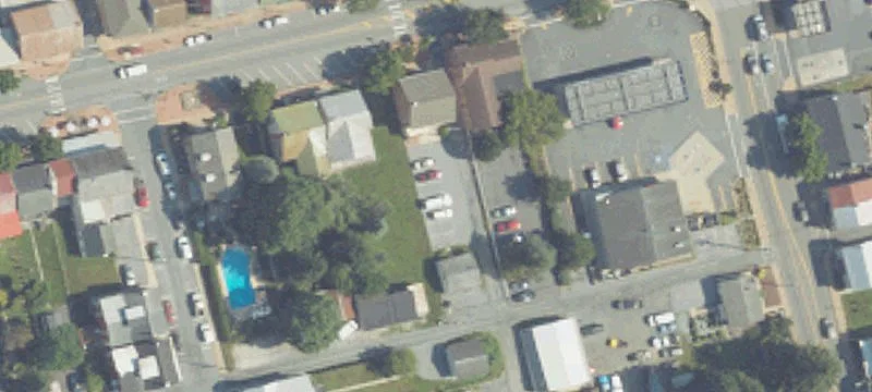 30 Main St