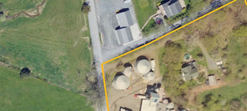 21 Tressler Rd