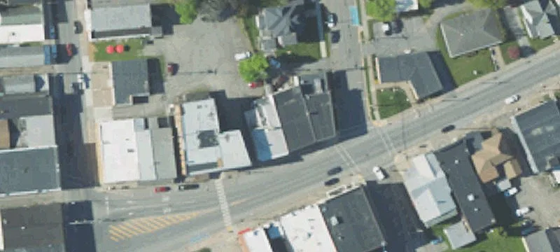 16 Main St