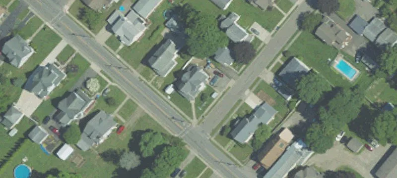 122 Elmira St