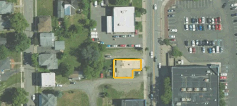 708 Main St