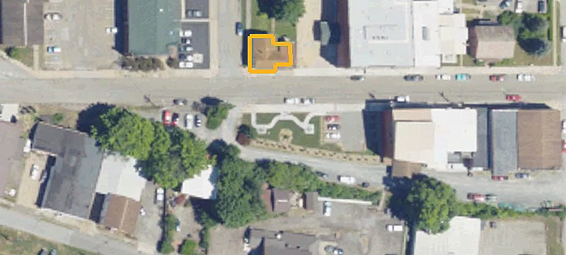 625 Main St