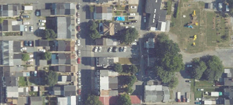 434 5th St