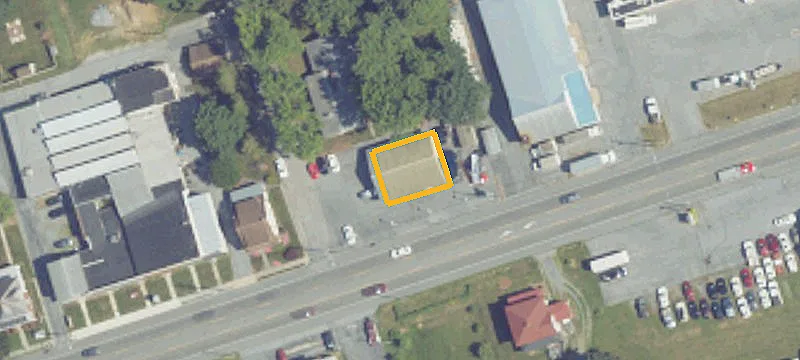 909 Main St