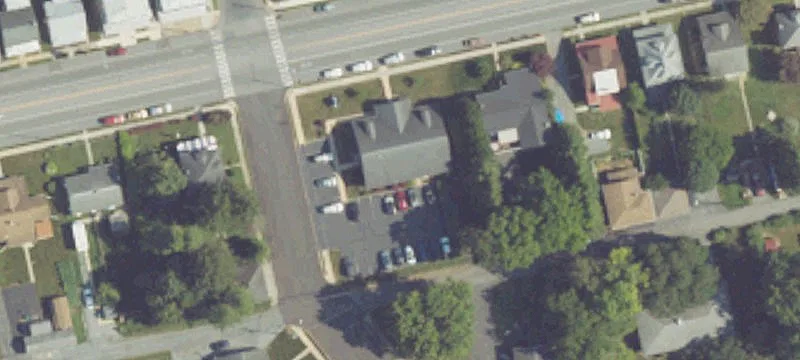 32 Penn Ave