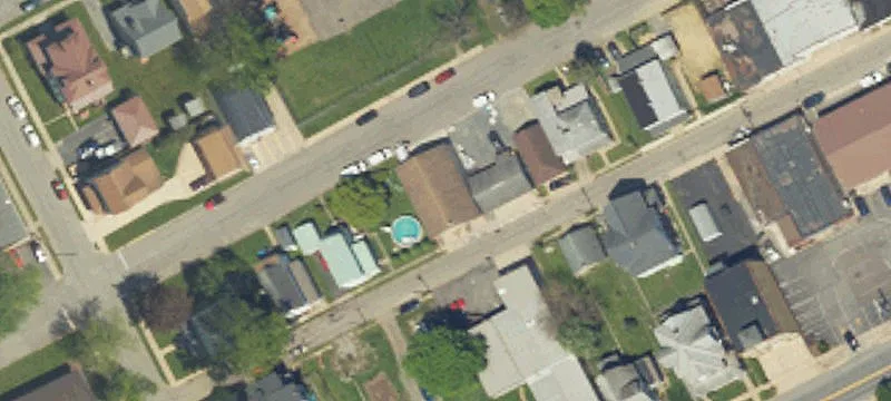 202 Lincoln Ave