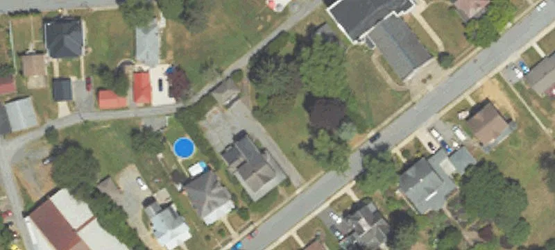 40 Houston Ave
