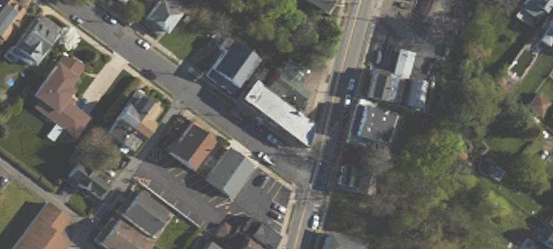129 Main St