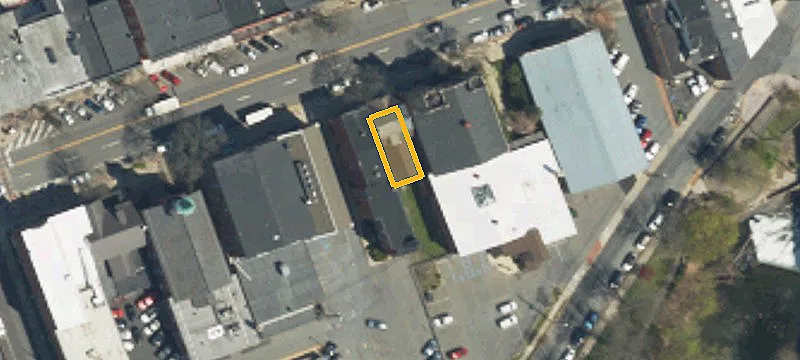 551 Main St