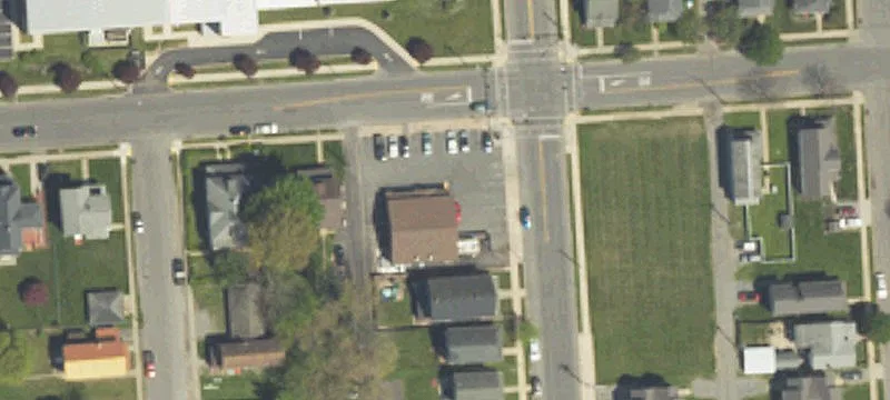 701 Park Ave