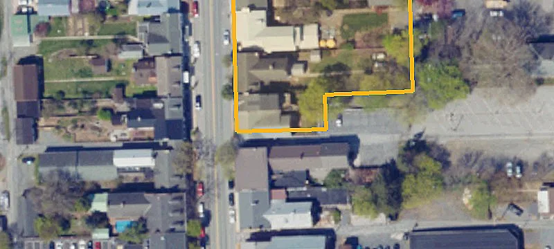 19 Main St