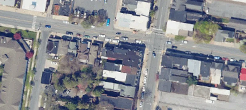 201 Main St