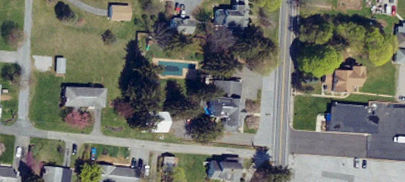 13593 Monterey Ln