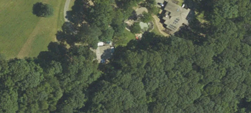 233 Woodland Way