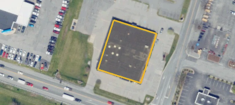1051 Main St