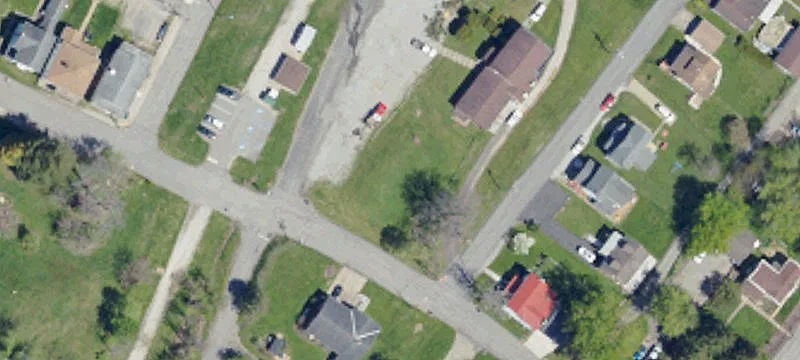 305 Magnolia St