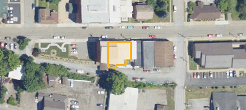 607 Main St