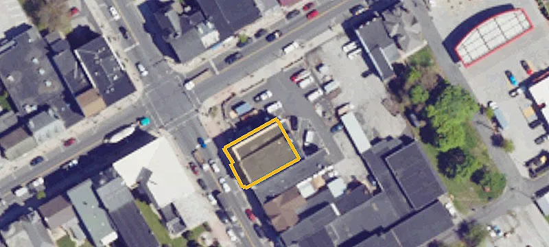 10 Queen St