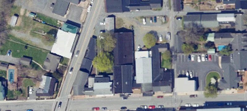 27 Seminary St