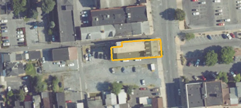 25 9th St