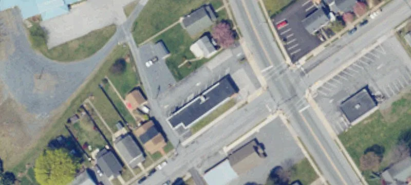 380 Wayne Ave