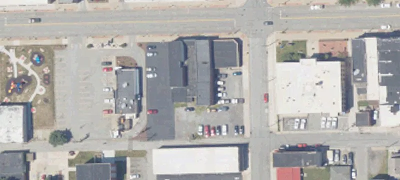 607 Lawrence Ave
