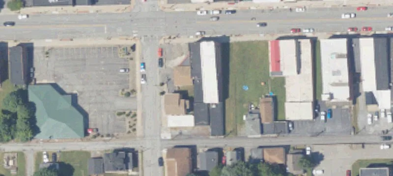 731 Lawrence Ave