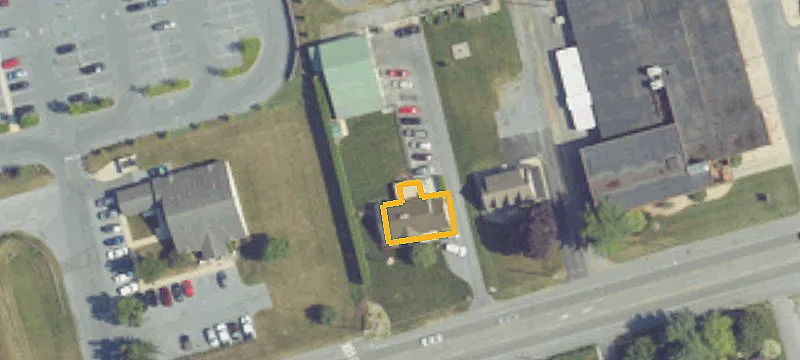 1315 Main St