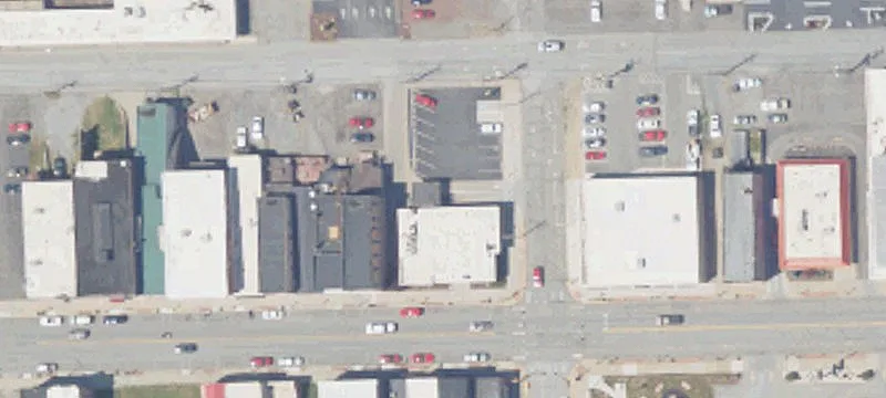 700 Lawrence Ave