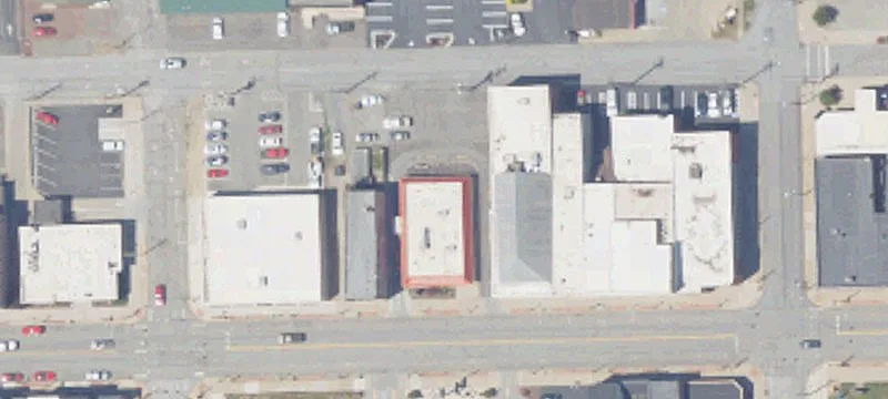 620 Lawrence Ave