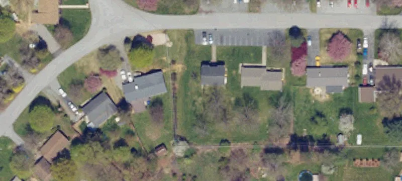 28 Turner Dr