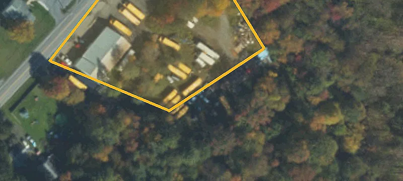 575 Clarence Rd
