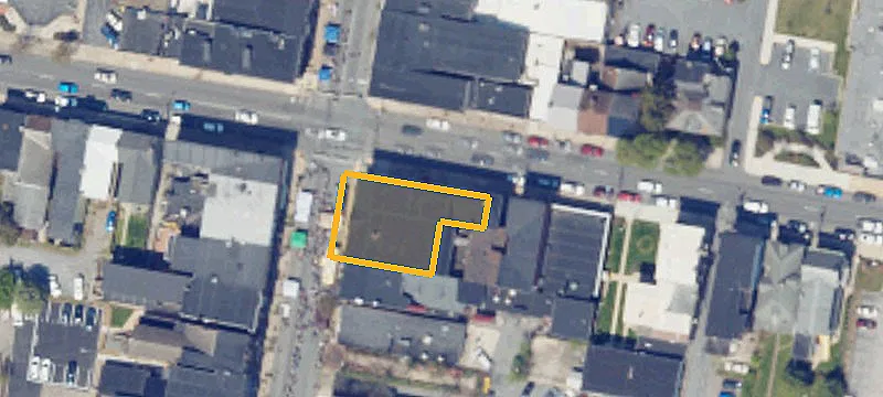 100 Main St