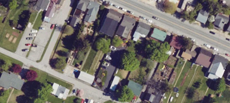 418 King St