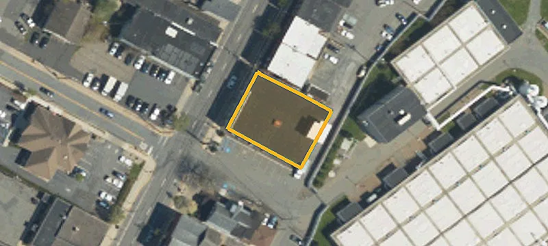 353 Main St
