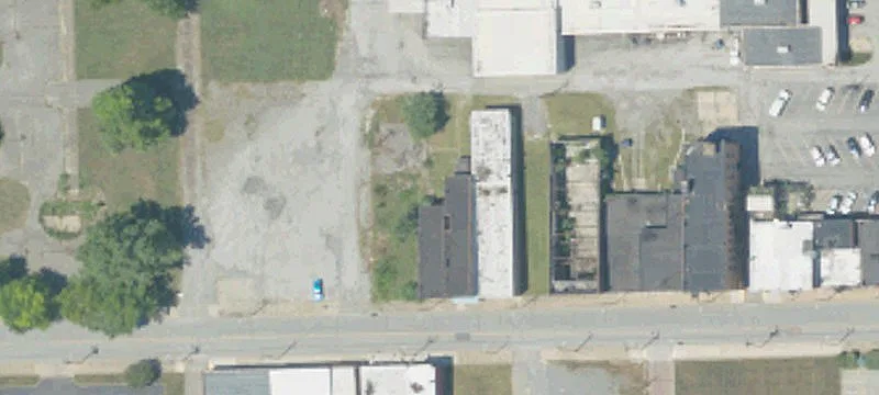 107 Long Ave